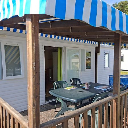 Camping La Prevote 생 힐레르 드 리에 외부 사진
